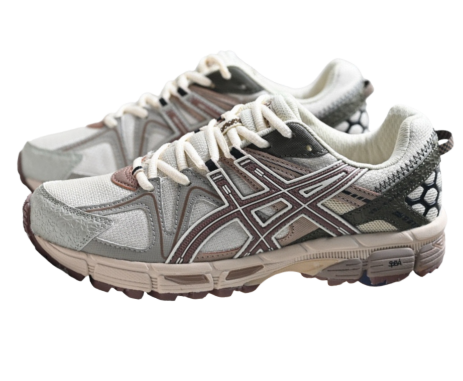 47、Asics Gel Kajana 8